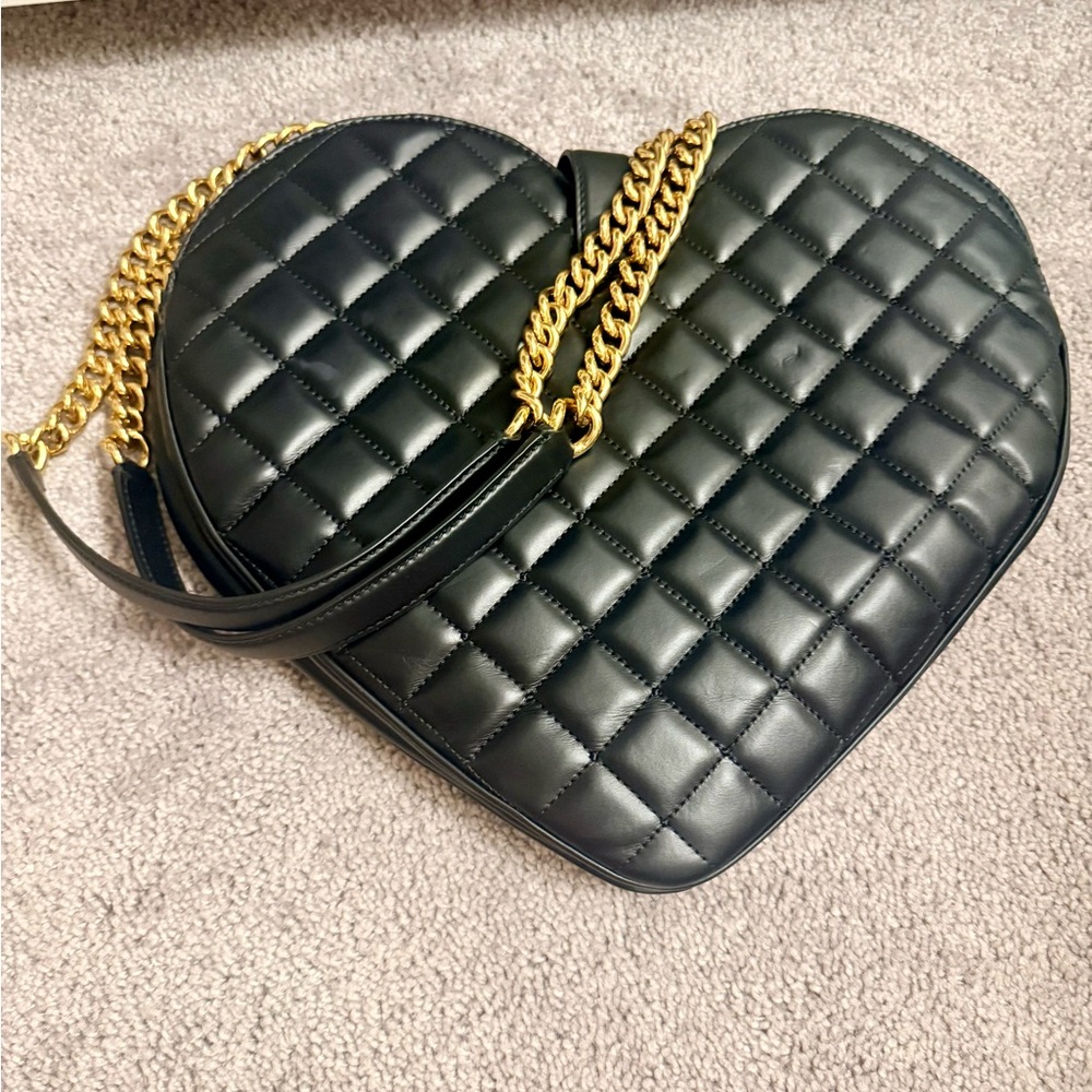 DOLCE&GABBANA
My Heart Leather Crossbody Bag - Picture 3 of 6